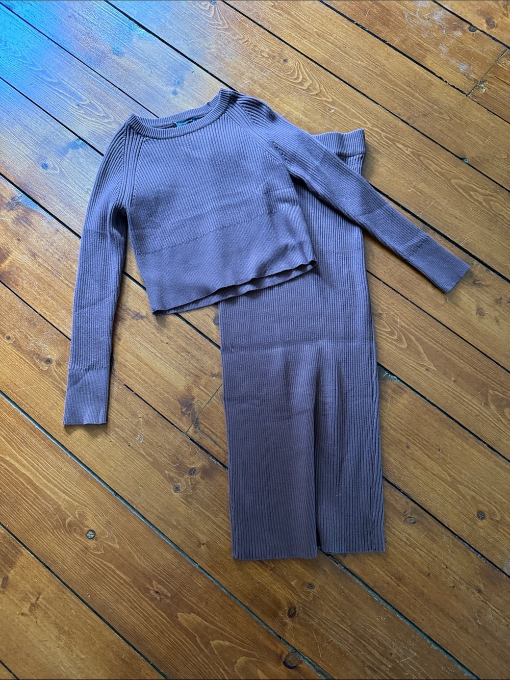 Ribbed Crewneck Sweater Set in Mauve-Brown